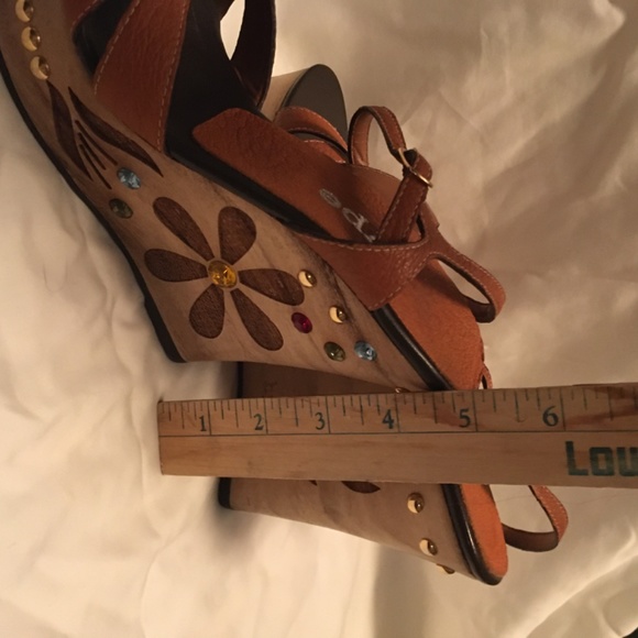 Leather Wedge platform embellished shoes - Picture 4 of 11